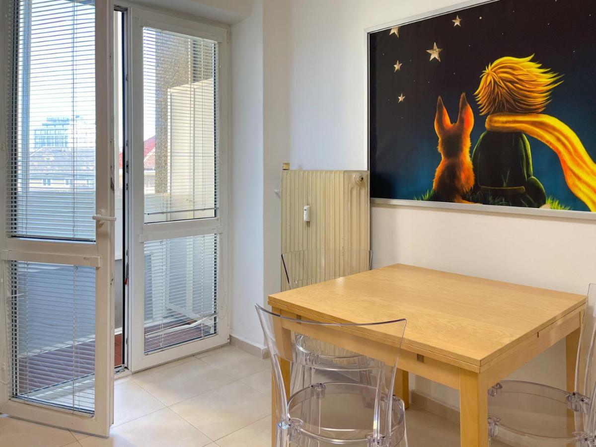 City Center 2 Bedroom A/C Apartment Pozsony Kültér fotó